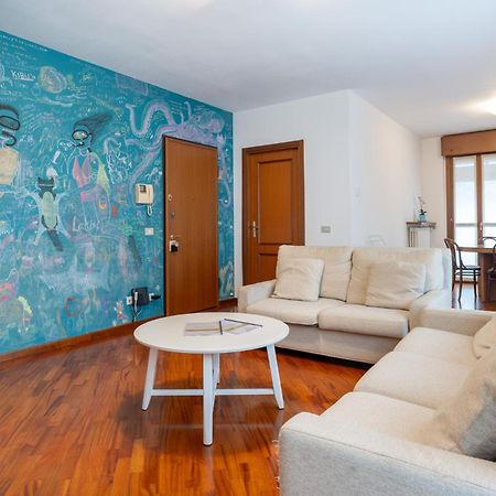 Spacious Bright Apartment Near City Center And Como Lake With Air Conditioning Lecco Luaran gambar