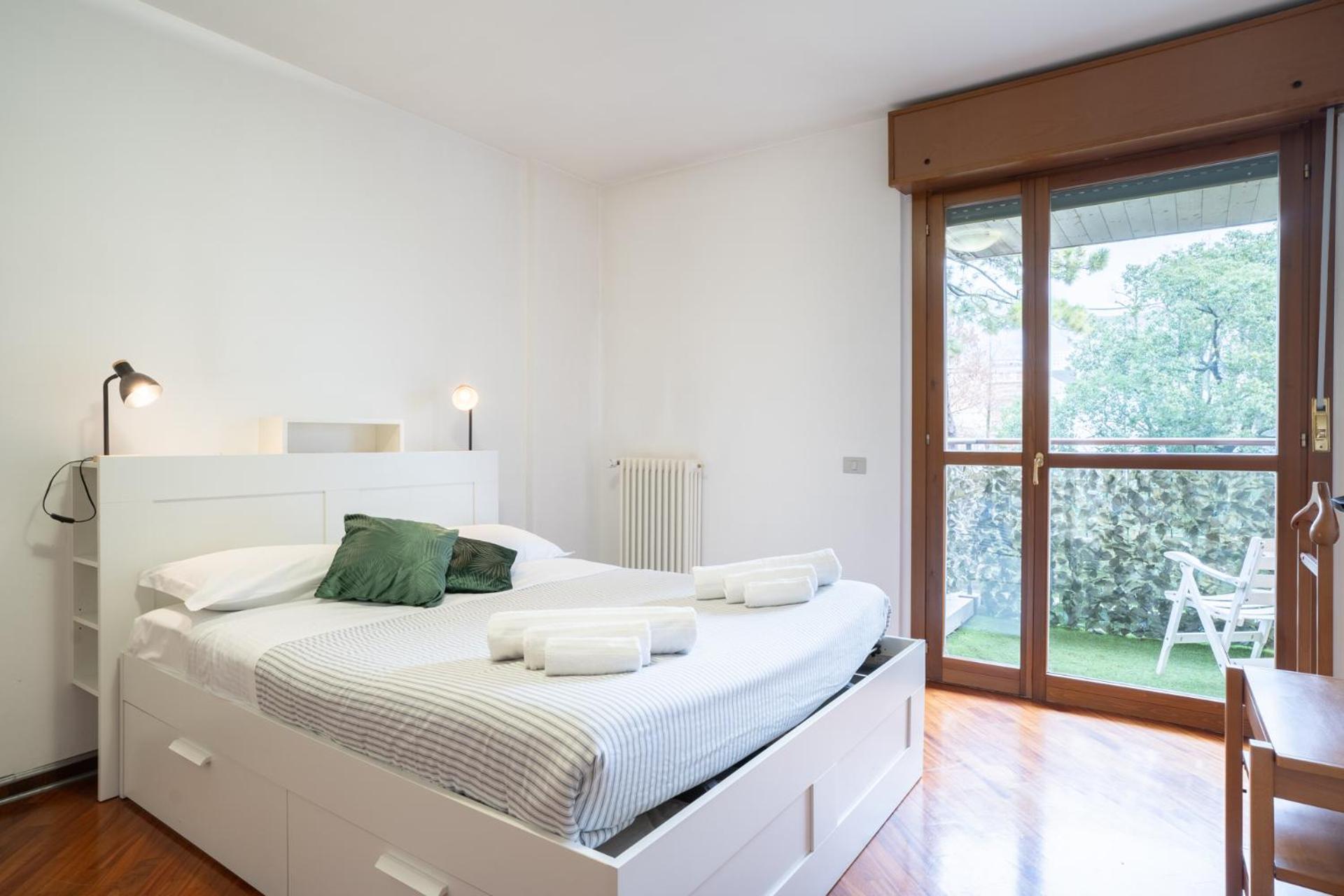 Spacious Bright Apartment Near City Center And Como Lake With Air Conditioning Lecco Luaran gambar