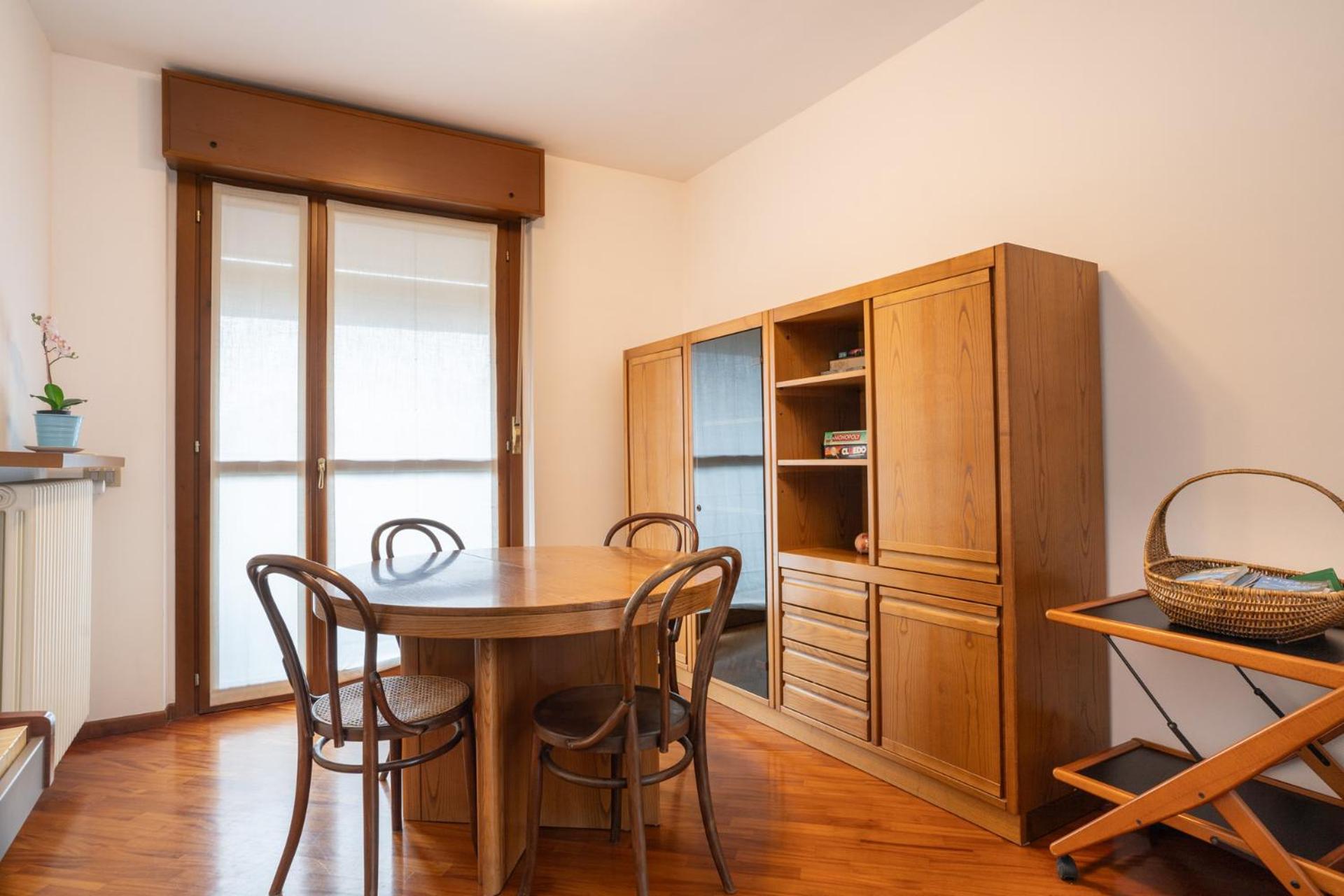 Spacious Bright Apartment Near City Center And Como Lake With Air Conditioning Lecco Luaran gambar